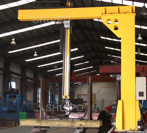 水泊焊割--自卸車內(nèi)縫焊接機 水泊焊割--自卸車內(nèi)縫焊接機